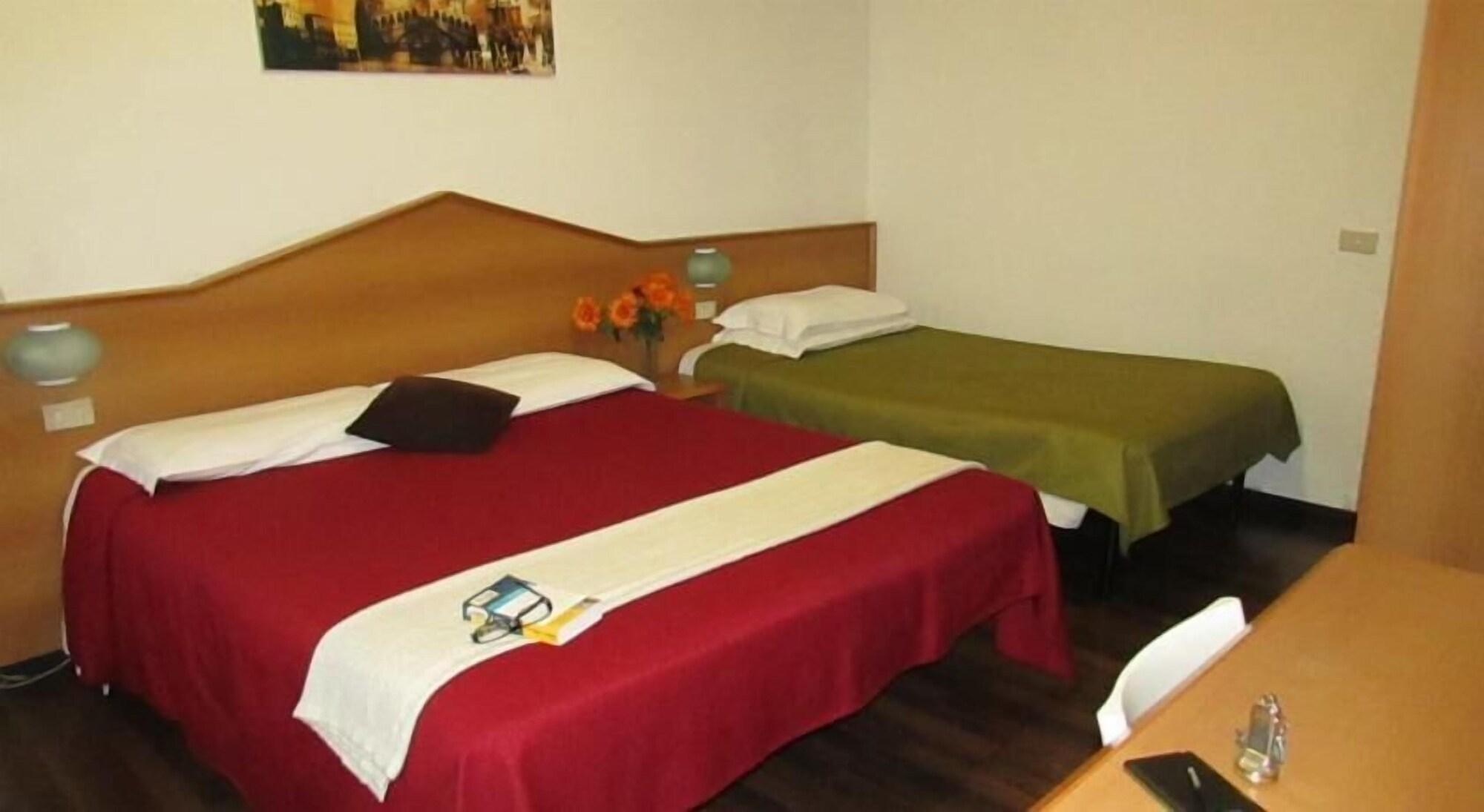 Hotel Ambra Milánó Kültér fotó