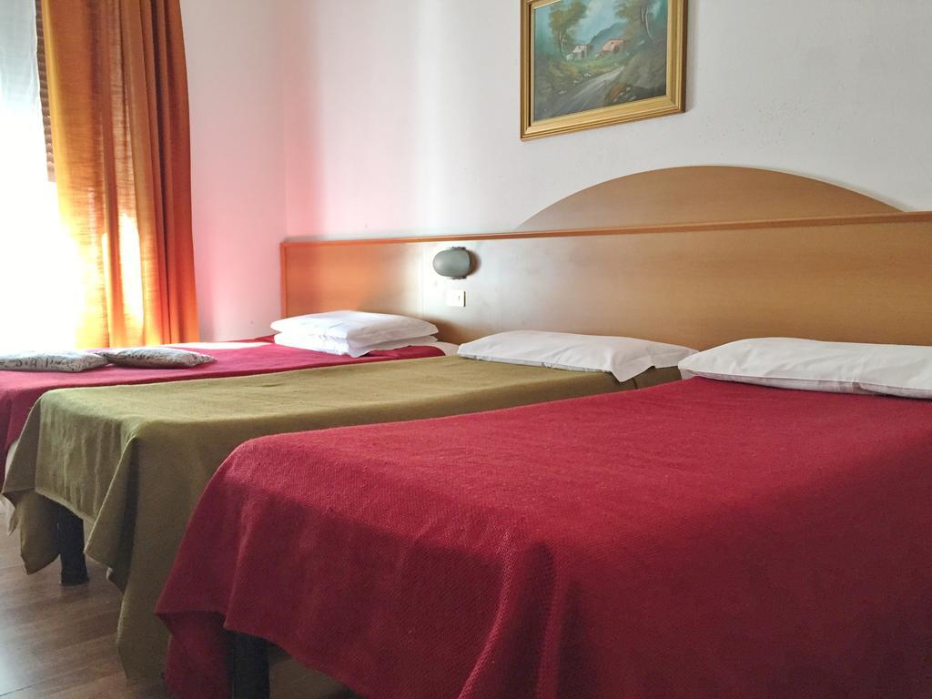 Hotel Ambra Milánó Kültér fotó
